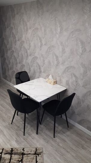 2-к. квартира, 54 м², 1/10 эт.