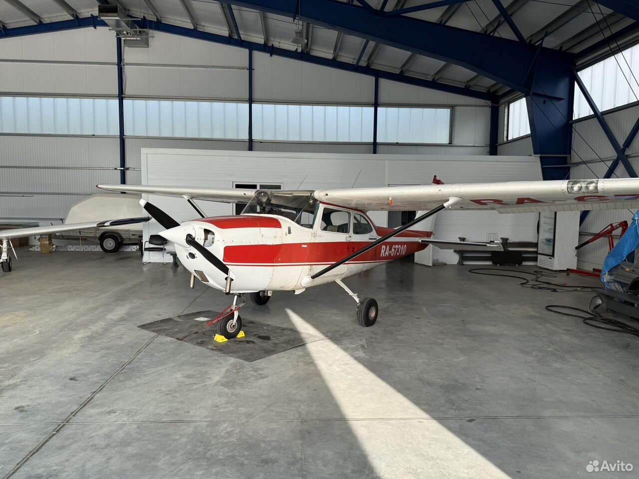 Продаётся самолет Cessna 172