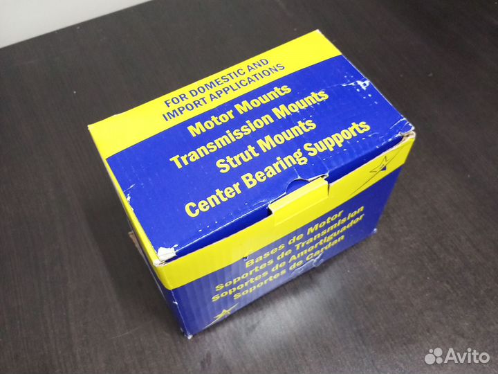 Подушка двигателя левая Нummer H3 EM-4015