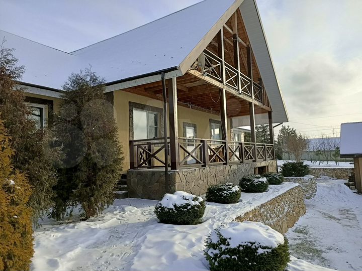 Дом 450 м² на участке 21,5 сот.