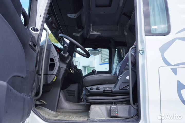 Sitrak ZZ4186V361HE, 2023