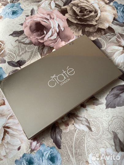 Тени Ciate London