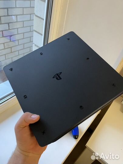 Sony PS4 slim 1tb