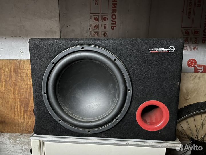 Сабвуфер Ural Black Hurricane