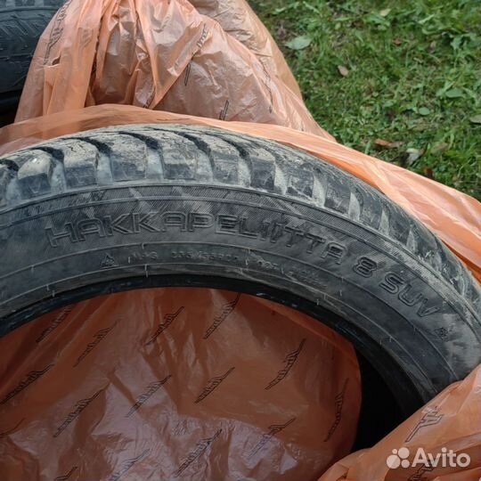 Nokian Tyres Hakkapeliitta 8 SUV 235/55 R20 102T