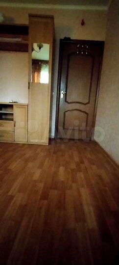 Комната 13,7 м² в 4-к., 2/12 эт.