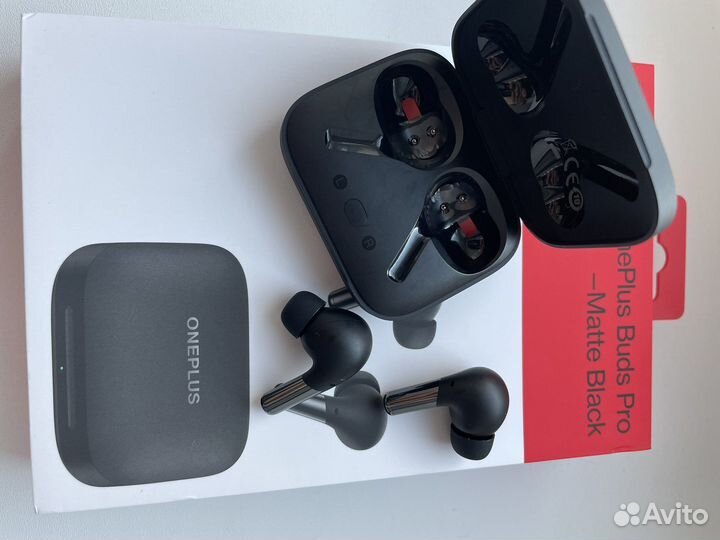 OnePlus Buds Pro. Global version