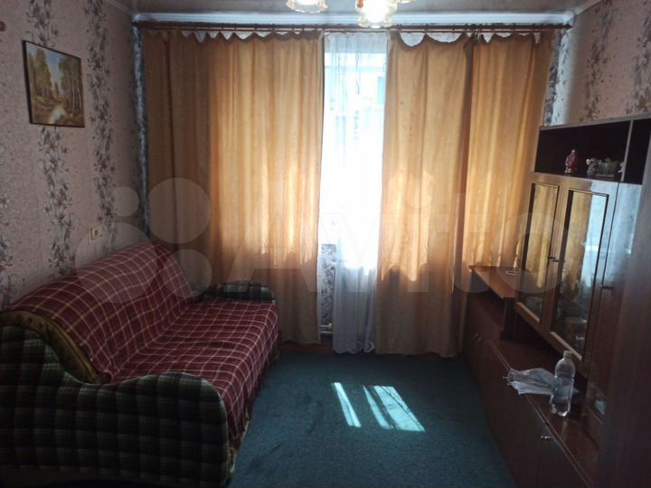 2-к. квартира, 30 м², 1/2 эт.