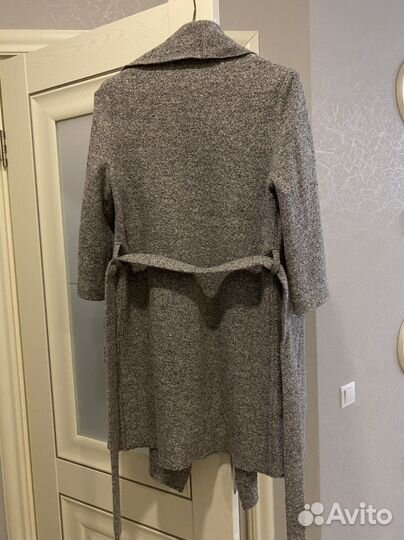 Пальто женское осеннее 42 размер