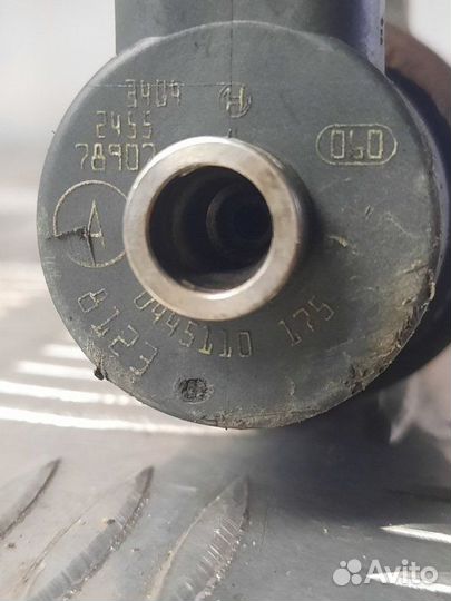 Форсунка Opel Astra H 1.7 Z17DTH 2006