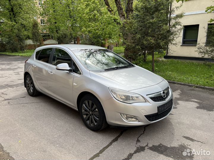 Opel Astra 1.6 AT, 2010, 162 000 км