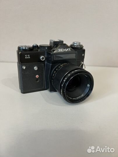 Фотоаппарат Зенит 11 с обьективом индустар 61 л з