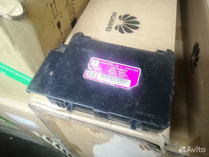 Блок комфорта Lexus LX470