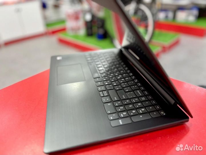 15.6 AMD A6-9220 HDD500 4Ram R4 Full HD 530 Tu6