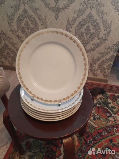 Тарелки обеденные