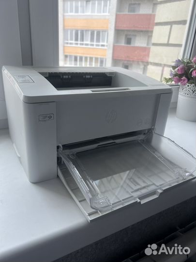 Принтер HP laserjet pro m104w