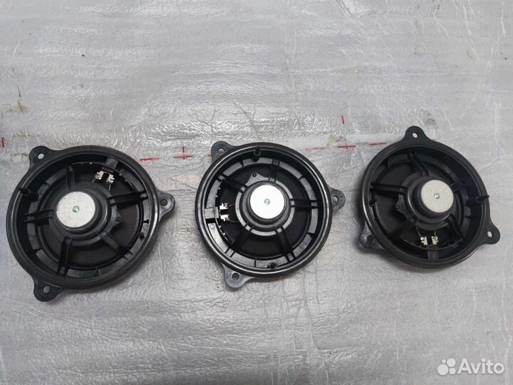 Динамики Nissan note