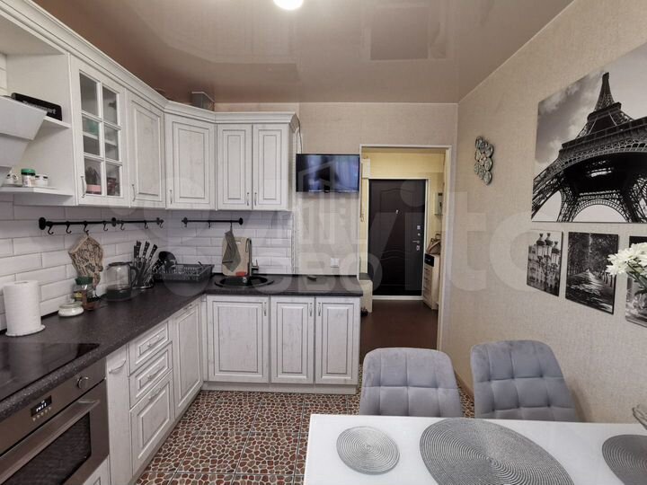 2-к. квартира, 48,8 м², 1/17 эт.