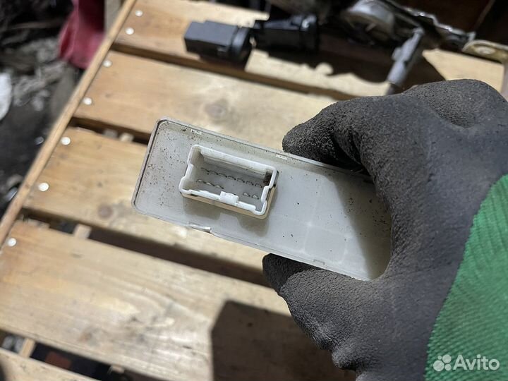 Блок дверей nissan pulsar 15