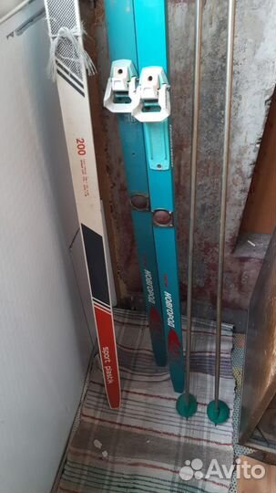 Беговые лыжи пластиковые