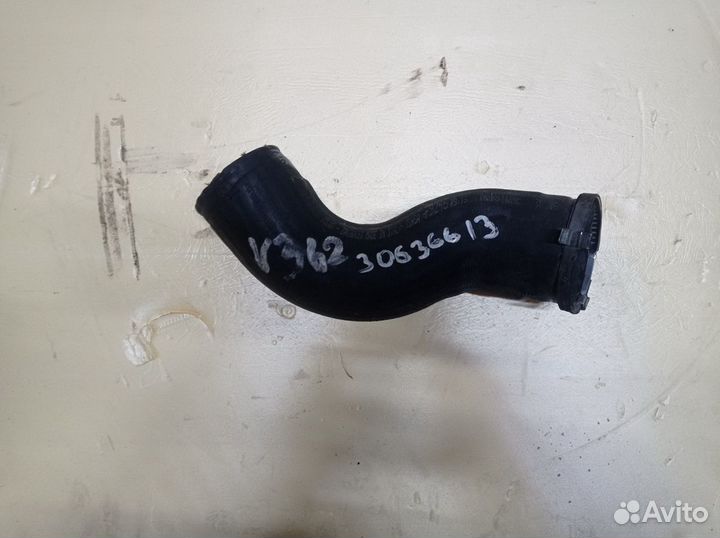 Volvo S80 XC70 S60 T6 AWD патрубок интеркулера