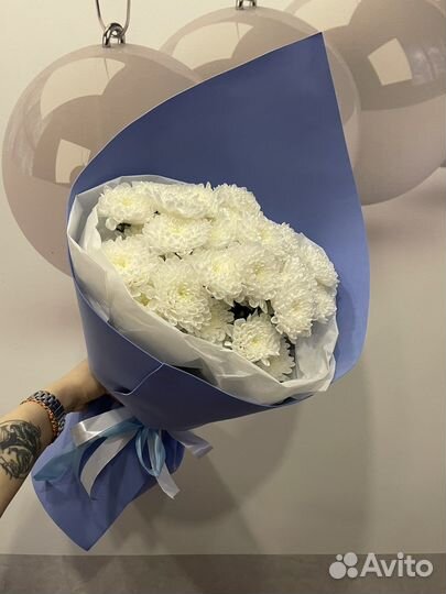 Хризантемы живые цветы букет подарок