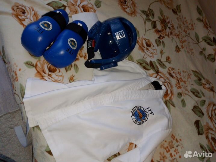 Комплект одежды для Тхэквондо