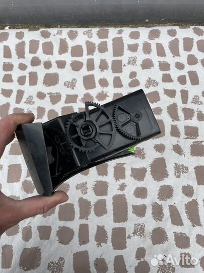 Дефлектор обдува салона правый боксер дукато