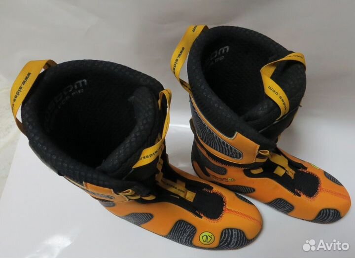 Горнолыжные ботинки / внутренники / размер 39-40