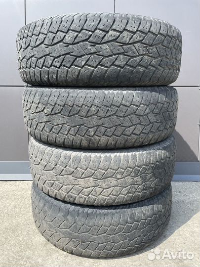 Toyo Open Country A/T 225/65 R17