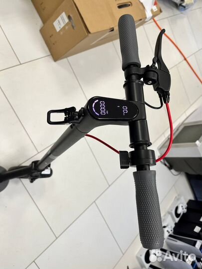 Электрический самокат iconBIT Kick Scooter City Pr