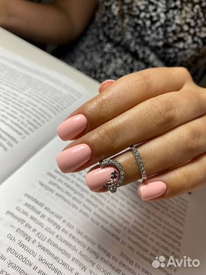 Мастер маникюра