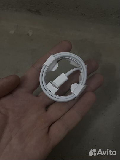 Зарядное устройство на iPhone 20 w