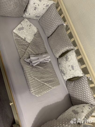 Бортики в кроватку