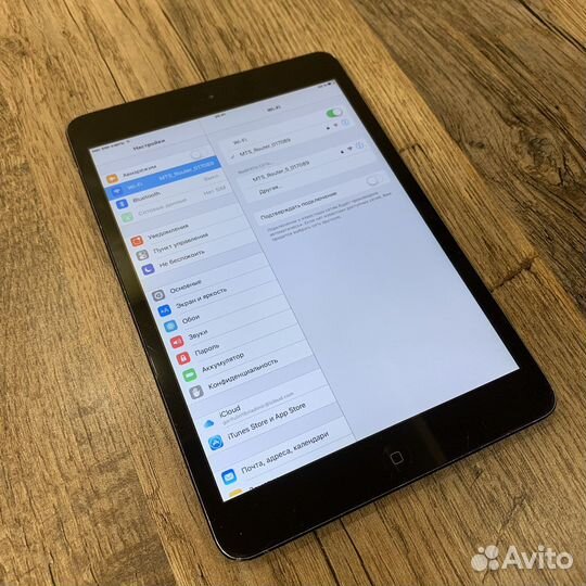 Планшет Apple iPad mini 64GB MD542ZP/A