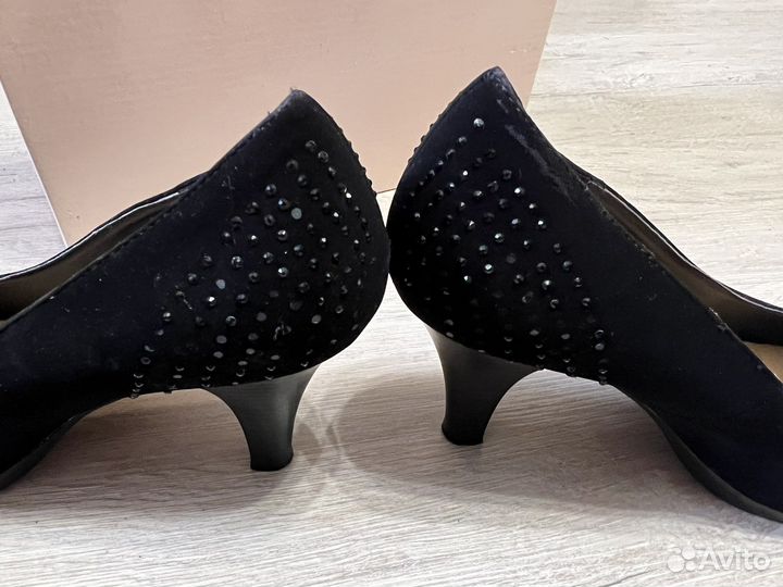 Туфли женские