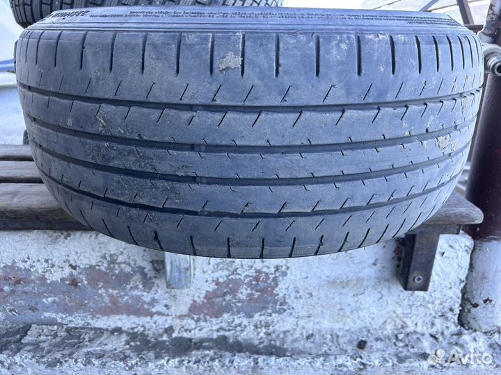 Dunlop SP Sport Maxx 050 225/40 R18 и 255/35 R18