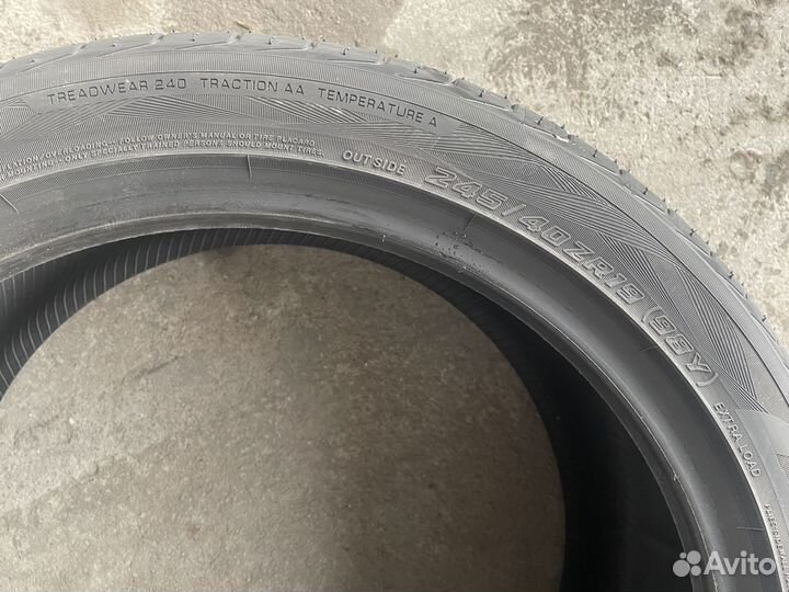 Yokohama Advan Sport V105 245/40 R19 и 275/35 R19