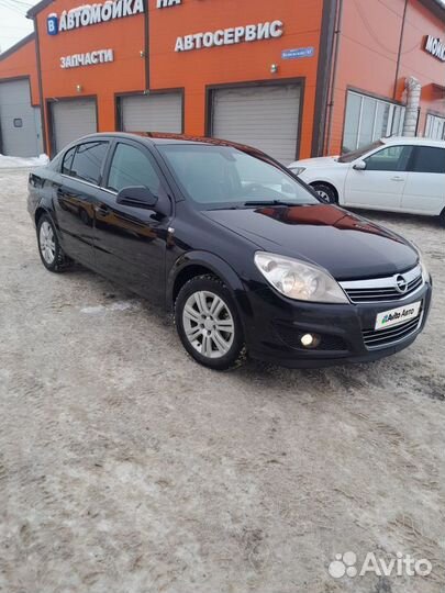 Opel Astra 1.8 AT, 2011, 170 000 км