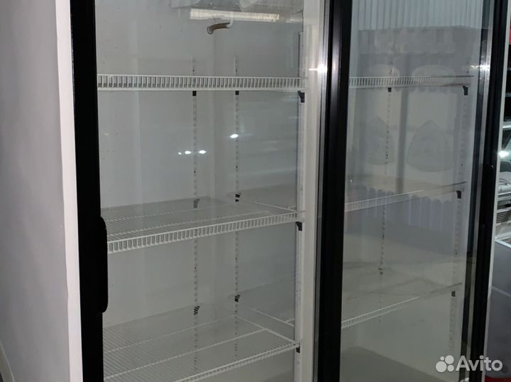 Холодильный шкаф купе для напитков 1,6