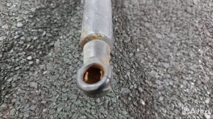 Амортизатор капота правый Nissan X-Trail T31 M9R