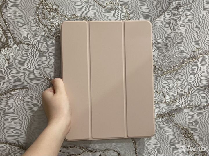 Новый чехол на iPad Air (2022) 10.9