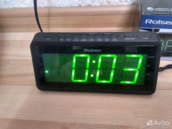 Часы радиобудильник