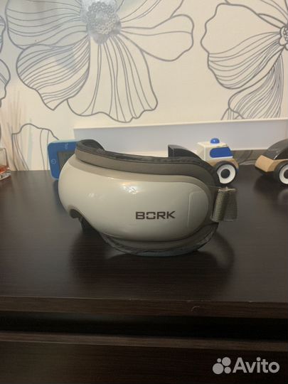 Массажер для глаз bork