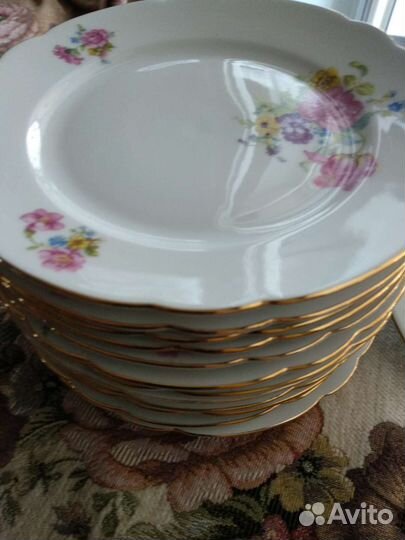 Тарелки фарфор 12шт + блюдо. Винтаж. Бавария