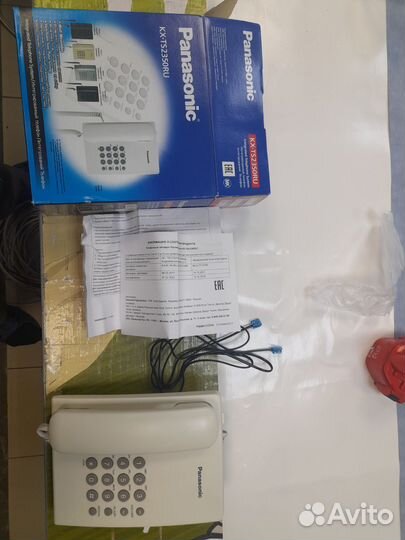 Проводной телефон Panasonic KX-TS2350RUB