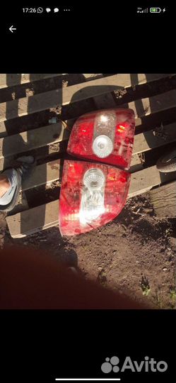 Задние фары priora правые