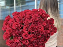 Цветы. 51 роза (50-60см) с доставкой в Челябинске