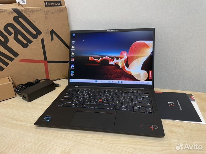 Ультраьук Lenovo X1 Carbon Gen 9 - i7 / 16G / 1Tb