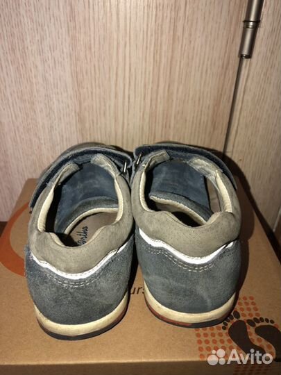 Кроссовки р.28 весна ортопедические